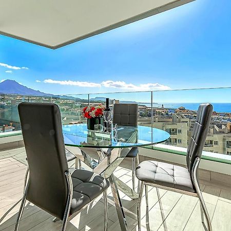 Ocean Garden Apartment With Seaview. 阿德耶 外观 照片